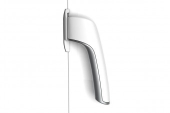The gasket-breaking handle proves that universal design can be also beautiful and sleek.