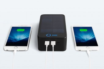 The Solarbank can charge two devices simultaneously.